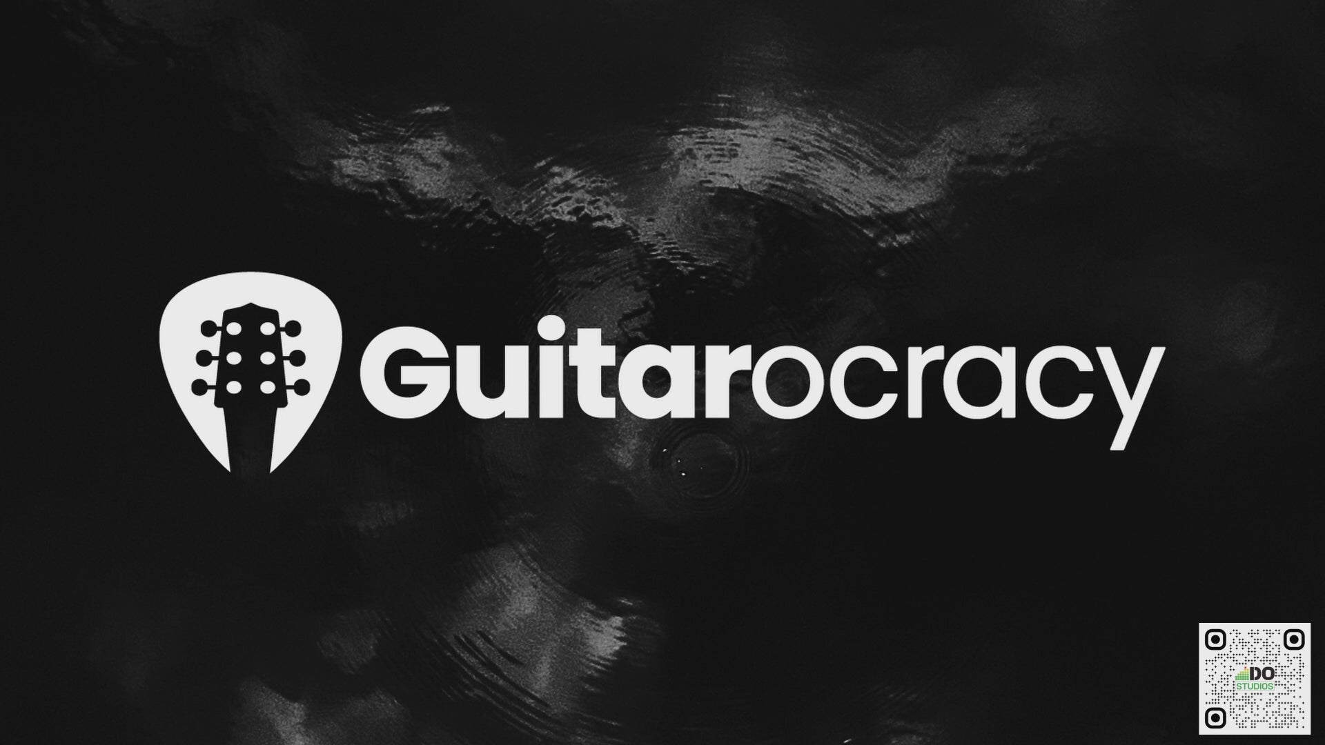 Guitarocracy Demo playing the ending of Mozart's 16th Sonata in C Major